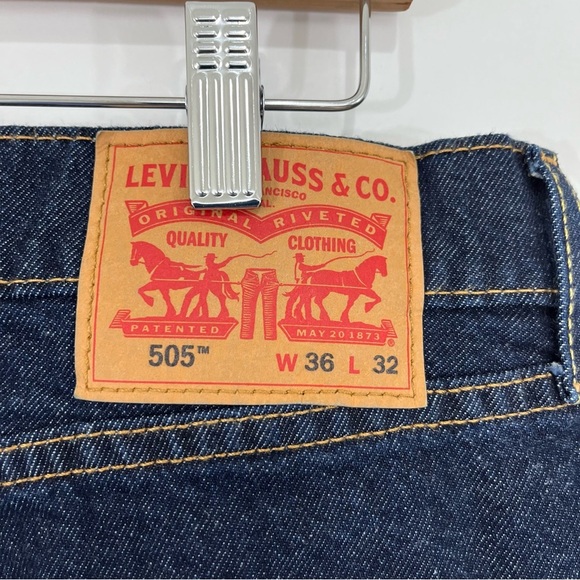 Levi’s 505 Straight Leg Dark Wash Jeans 36x32 - Picture 8 of 16